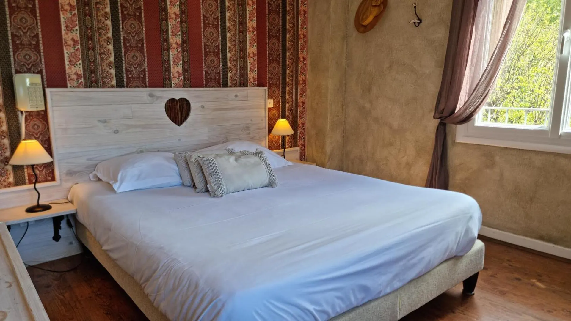 Logis Hotels Le Saint Marc Mollans-sur-Ouvèze 3*,  Frankreich