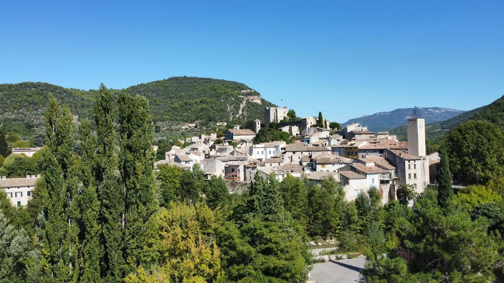 Logis Hotels Le Saint Marc Mollans-sur-Ouvèze