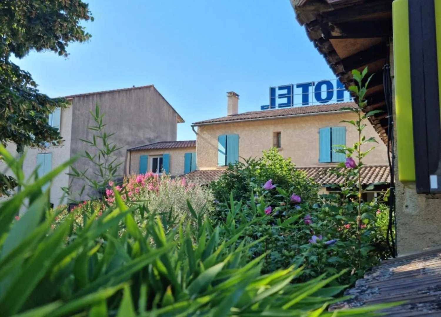Hotel Le Saint Marc à Mollans-sur-Ouvèze 3*,  France